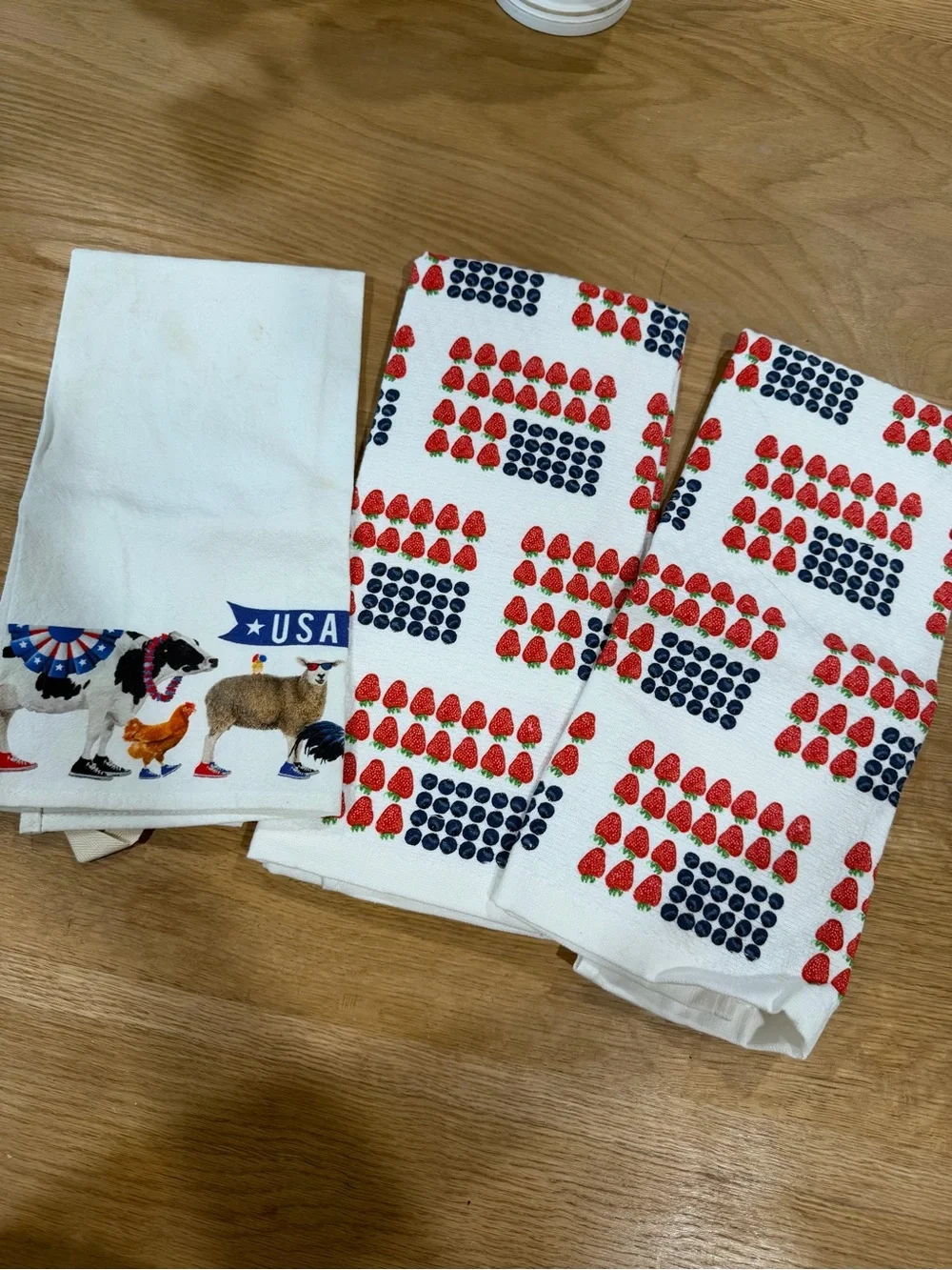 Farmhouse USA & Berry Print Kitchen Towels
